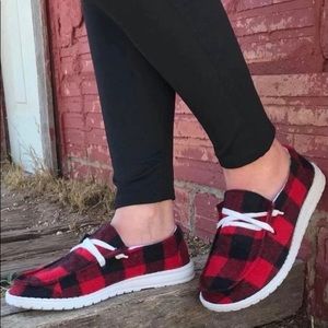 Women’s Buffalo Plaid Slip-on Sneakers
